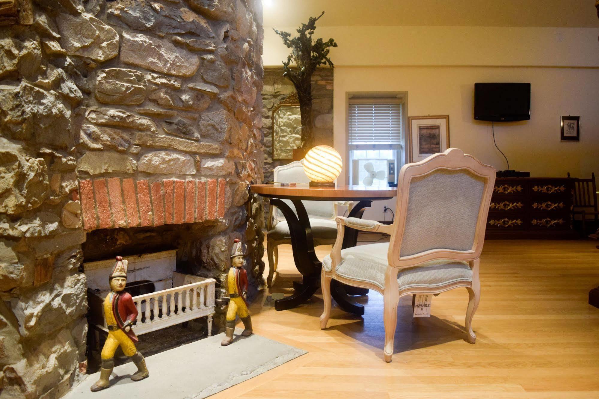 Chelsea Sun Inn Mount Bethel Eksteriør bilde